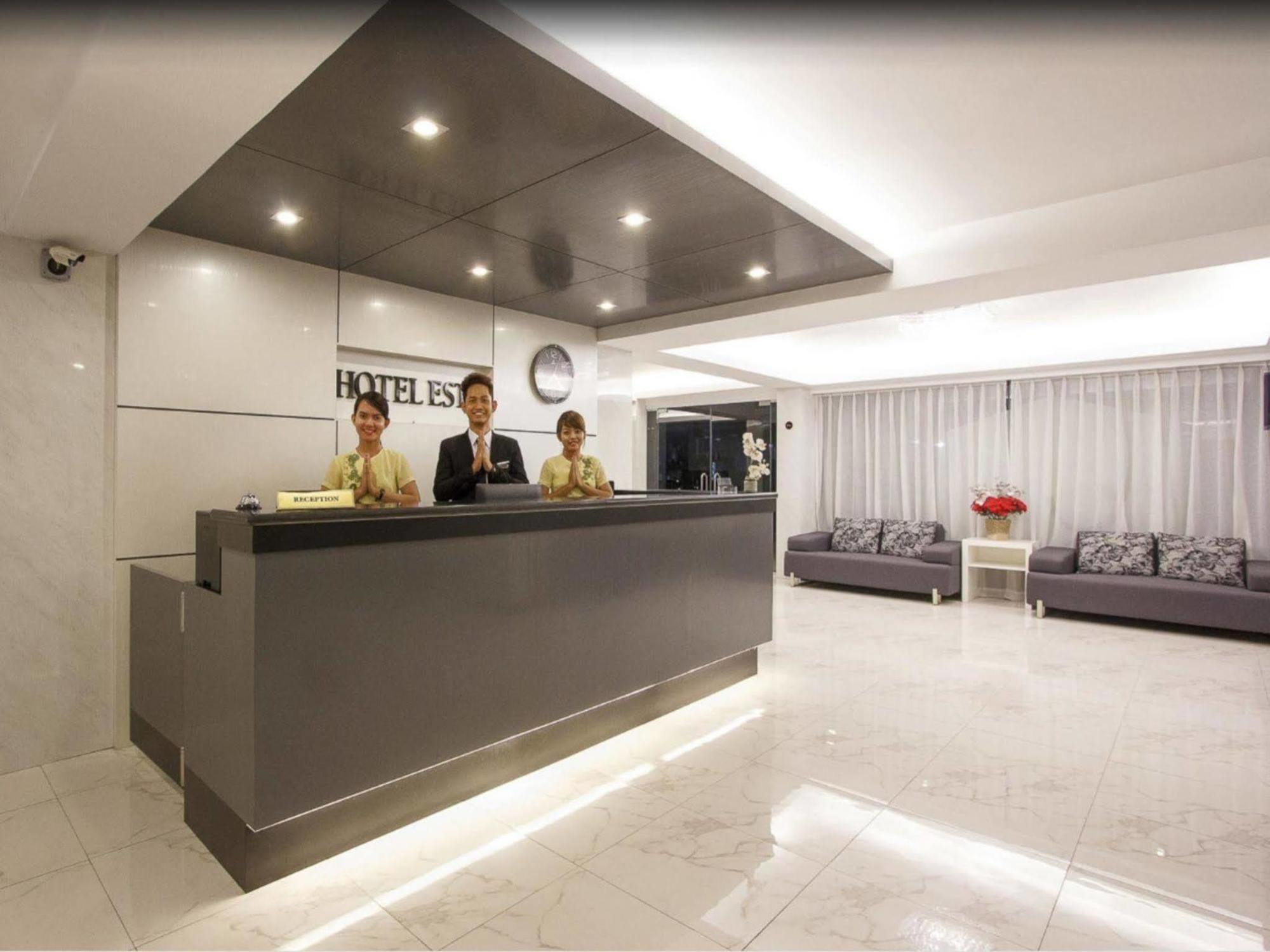 Hotel Esta Yangon Dış mekan fotoğraf