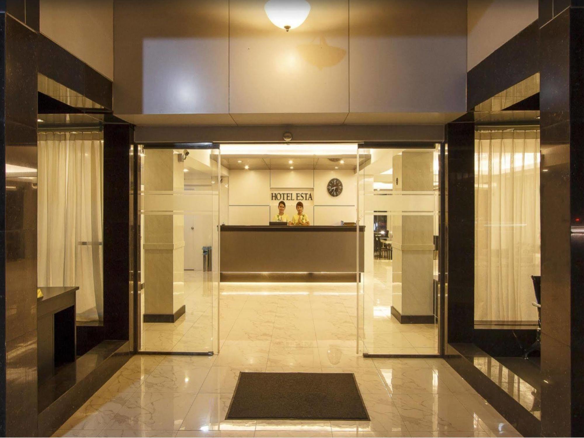Hotel Esta Yangon Dış mekan fotoğraf
