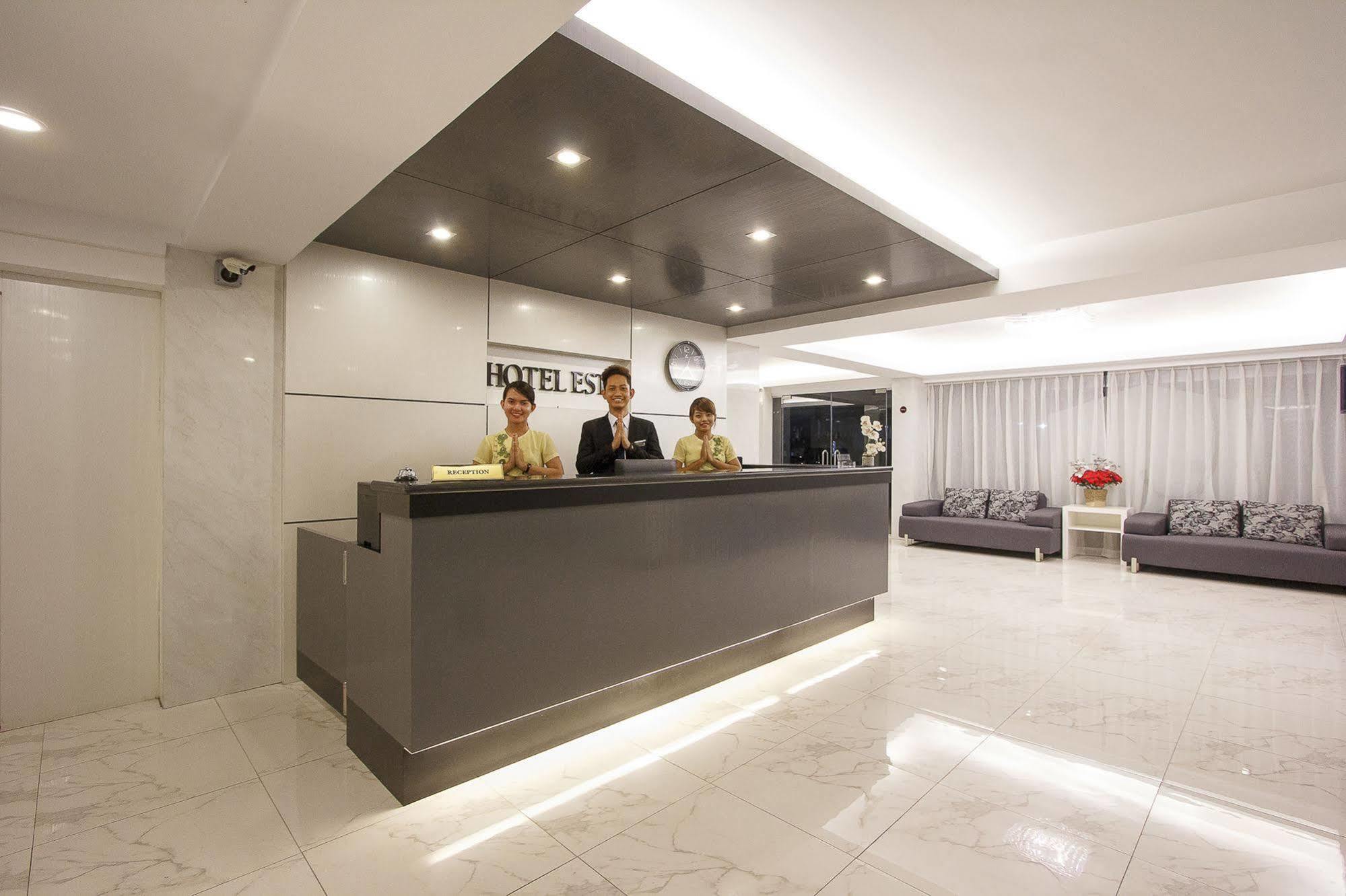Hotel Esta Yangon Dış mekan fotoğraf